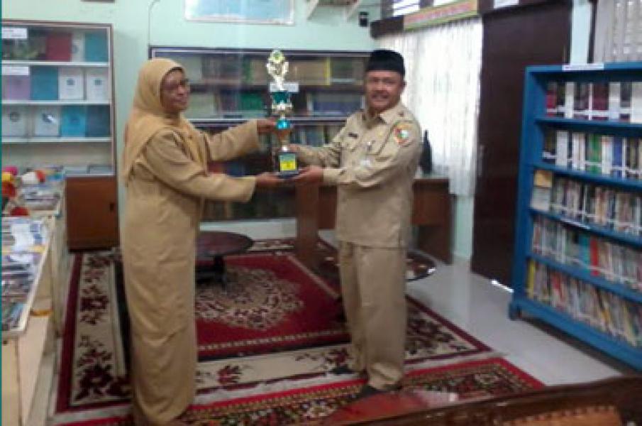 SMPN 4 Terapkan Gerakan Budaya Membaca