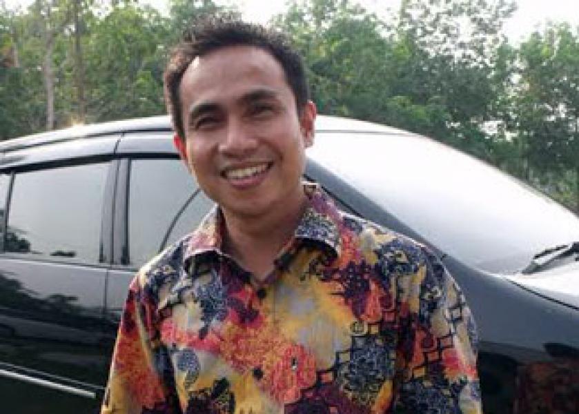 Terkait Pencemaran Sungai Tanduk, Hendrayani Serap Aspirasi Warga