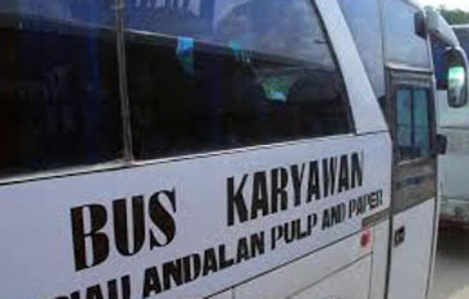 Warga Nilai Bus Karyawan PT RAPP Tak Patuhi Lalu Lintas
