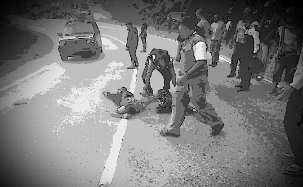 2 Pelajar Belasan Tahun Asal Siak Tewas Tertabrak Truk Tronton di Jalintim Bandar Seikijang