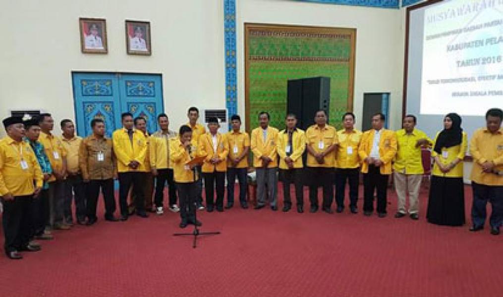 Adi Sukemi Terpilih Secara Aklamasi Pimpin Golkar Pelalawan