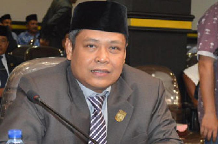 Belasan Lampu Jalan Cempaka Dirusak OTK, Ali Suseno: Usut Pelakunya!