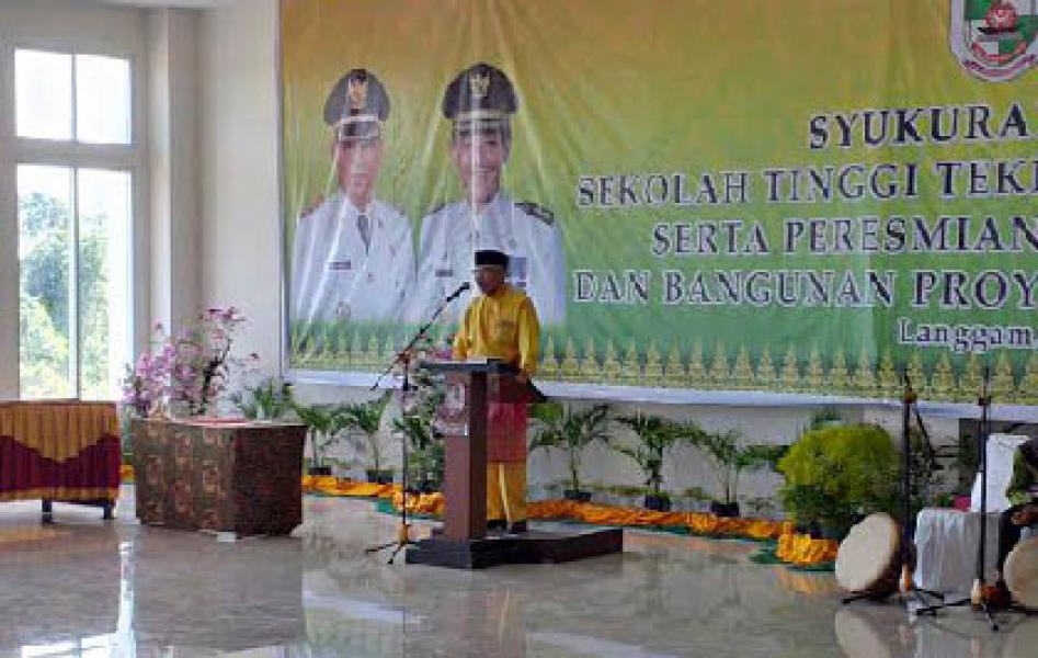 Berawal Dari Gagasan Tekhnopolitan, T Dahril Tulis Buku `Dari Riau Untuk Dunia`