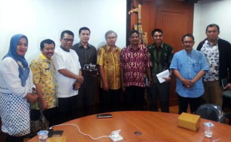 Bila Perda IMTA Disahkan, Kemenakertrans RI Minta Pemko Pekanbaru Awasi TKA