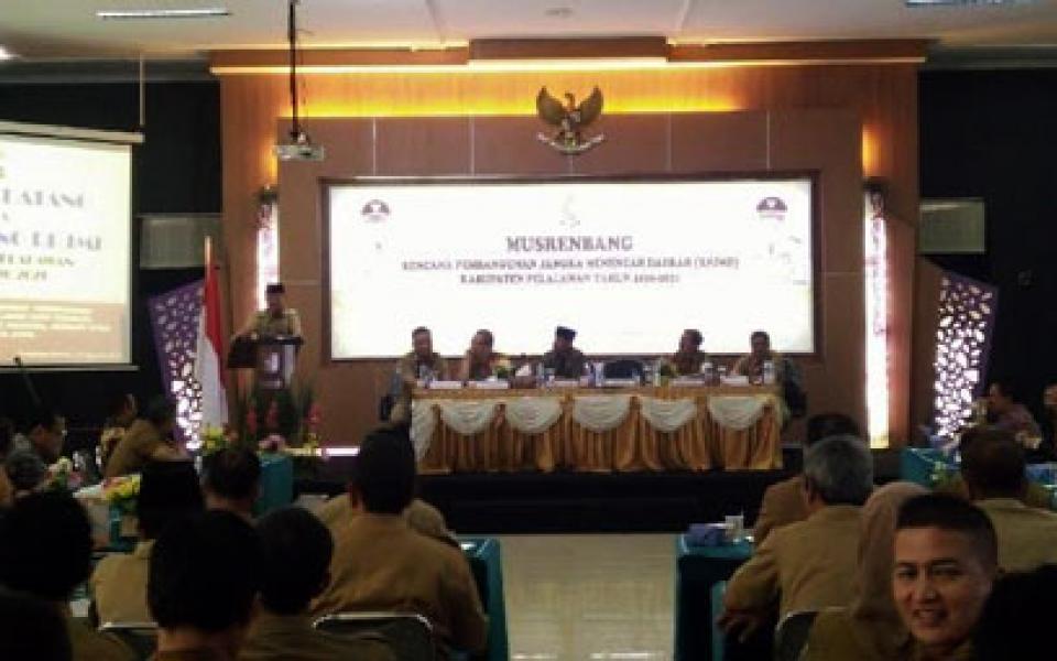 Bupati Pelalawan Buka Musrenbang RPJMD 2016-2021