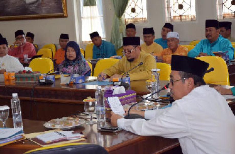 Bupati Syamsuar Pimpin Rakor IV Panitia Lokal Porseni PGRI 2016