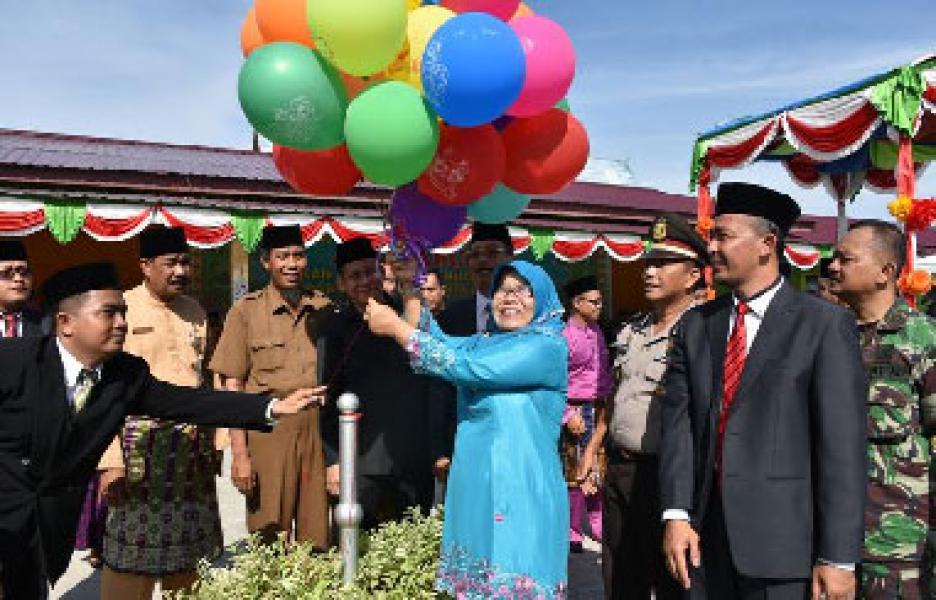 Dunia Semakin Canggih, Bupati Amril Minta PNMH Lebih Tingkatkan IT
