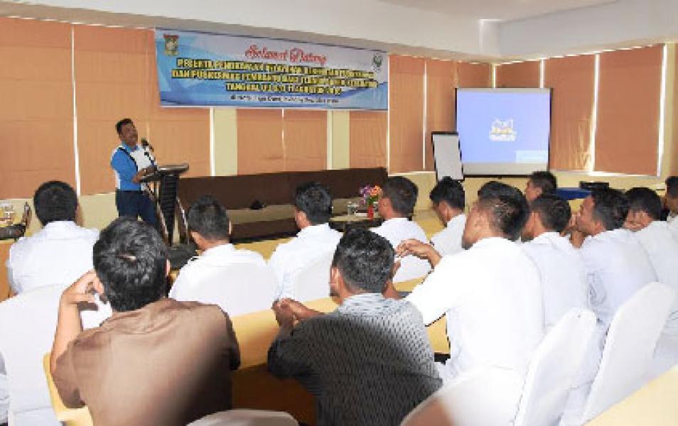 Jefry Noer Beri Pencerahan Kepada Peserta Pengkayaan Layanan Puskesmas 24 Jam