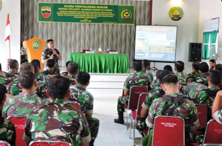 Kodim 0314/Inhil Melaksanakan Penyuluhan Hukum Dari Kum Dam I/Bukit Barisan