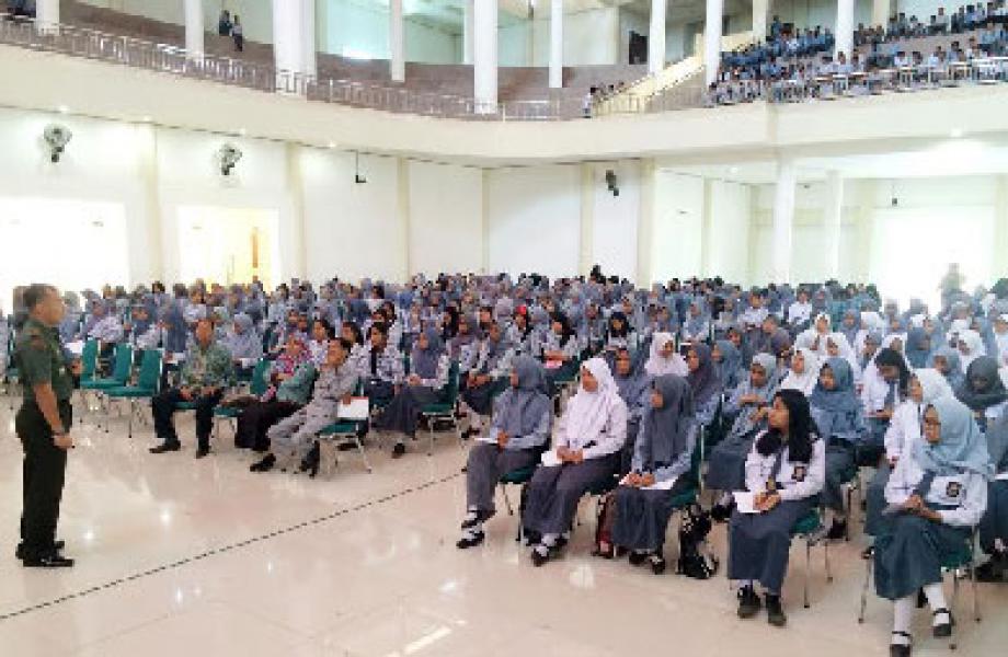 Kodim 1402/Polmas Sosialisasi Bela Negara di Sulawesi