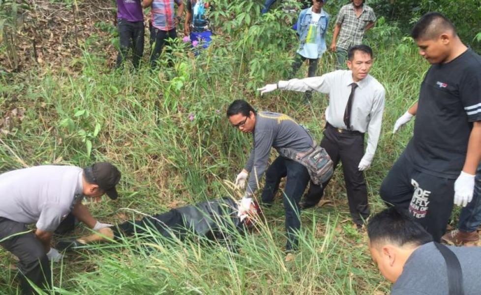 Warga Rumbai Digegerkan Dengan Temuan Mayat Diduga Laka Lantas Tunggal