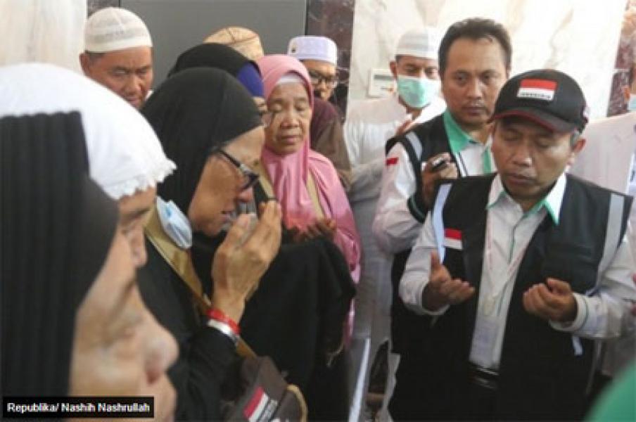 ‘Kami Ikhlas Melepas Kepergianmu Selamanya di Tanah Suci’