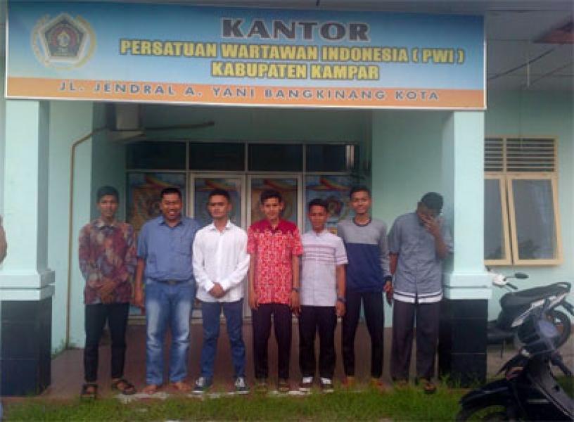 42 Mahasiswa Kampar Terancam Gagal Lanjutkan Pendidikan Di Timur Tengah Dan Eropa