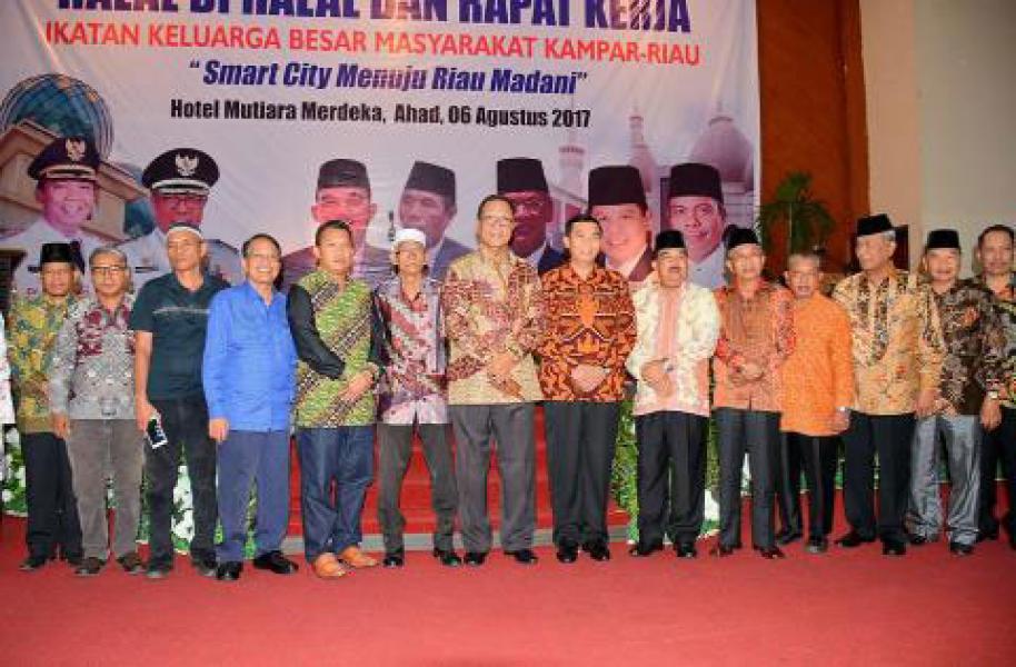 Azis Zainal: Masyarakat Kampar Harus Bangkit