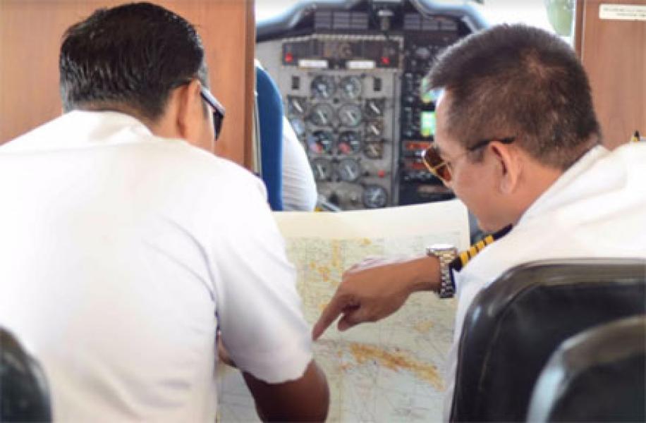 Bakamla RI Bersama Tim Sar Gabungan Lanjutkan Pencarian Kapal Yora Tiga Lewat Udara