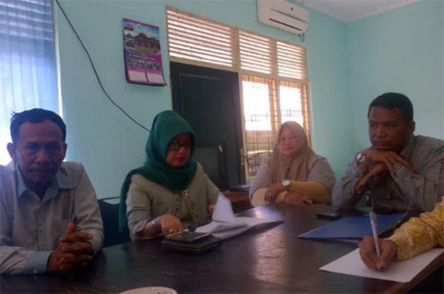 Dinas P Dan K Kampar Dukung Niat Baik Komite SDN 006 Siak Hulu