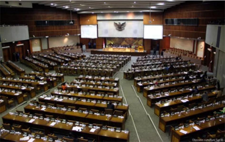 Duuh! Dituding Selingkuh dan Telantarkan Keluarga, Istri Anggota DPR Fraksi PDIP Laporkan Suaminya ke MKD