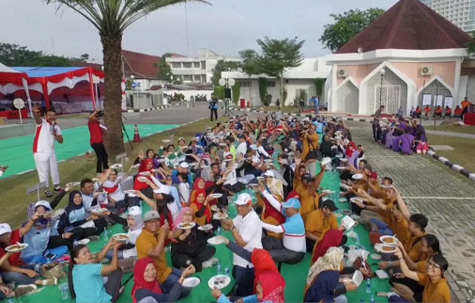 FK-IJK Riau Gelar Lomba Rakyat Dan Sarapan Pagi Dari Olahan Sagu