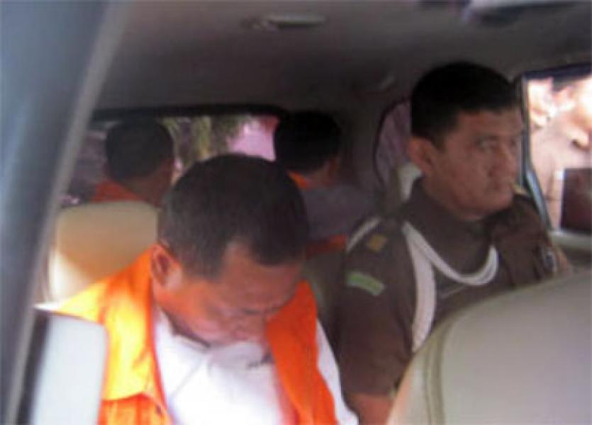 Kejati Riau Tahan 3 Tersangka Korupsi Bappeda Rohil