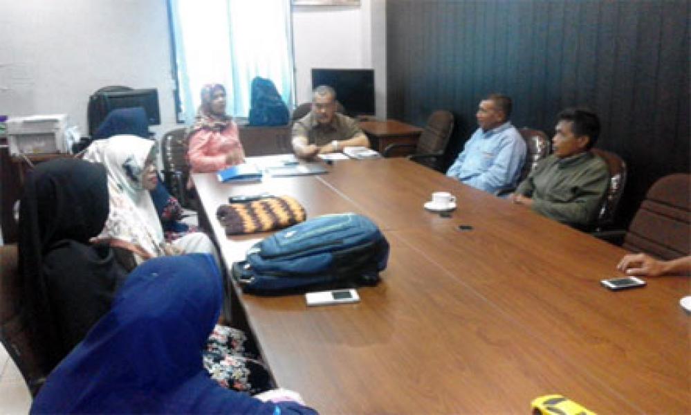 Keluhkan Seragam Sekolah, Wali Murid Buru DPRD Pekanbaru