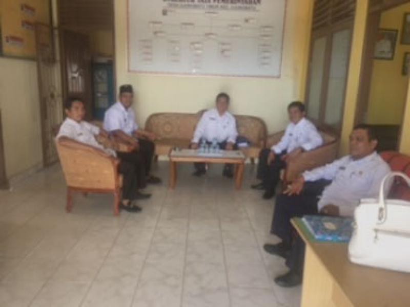 Kepala DPMPD Rohul Sosialisasikan Program “Tatap Desa” di Ujung Batu Timur