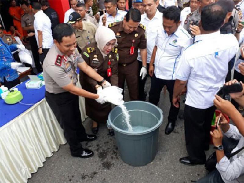 Musnahkan Barang Bukti Narkoba, Kapolda Riau: Oknum Polisi Terlibat Kita Amputasi