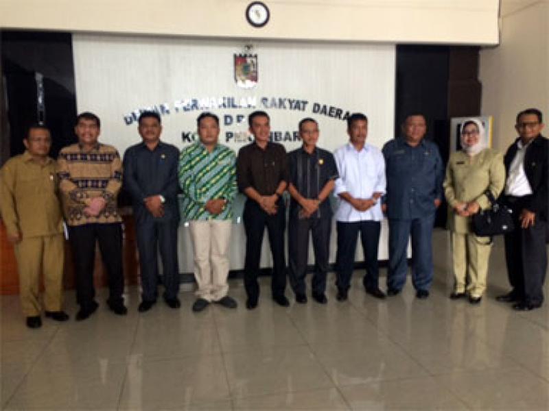 Pertanyakan Soal PAD dan Pengelolaan Sampah, DPRD Subulussalam Datangi DPRD Pekanbaru