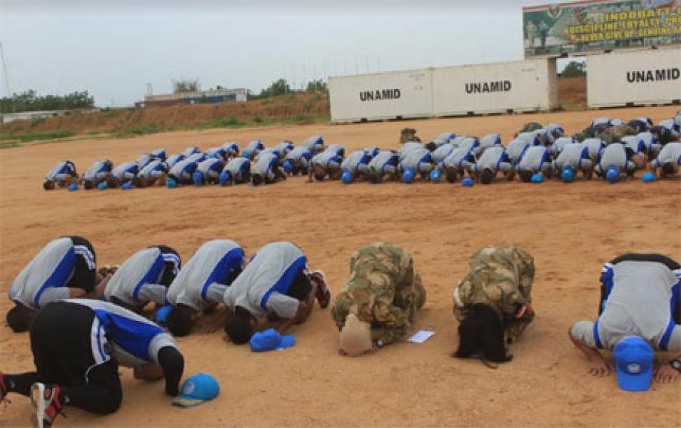 Resmi Menyandang Predikat Juara Umum, Pasukan Garuda Sujud Syukur