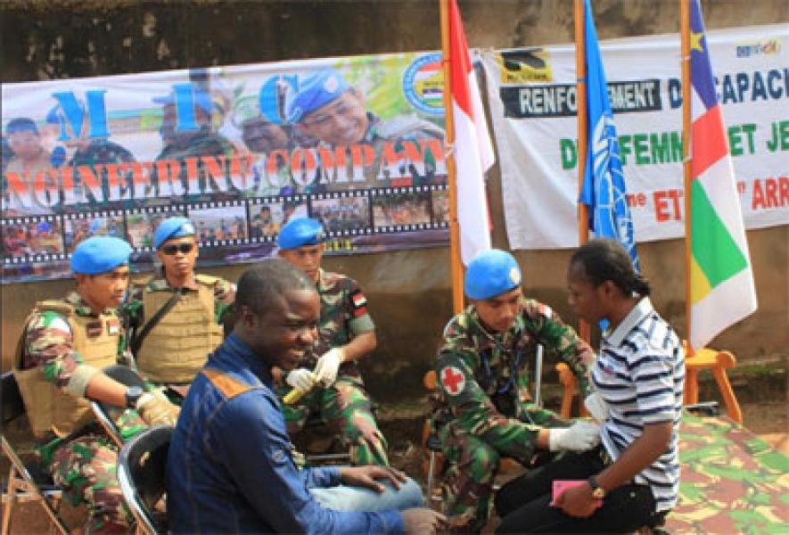 Sambut HUT RI Ke-72, Pasukan Garuda Gelar Pengobatan Gratis di Afrika Tengah