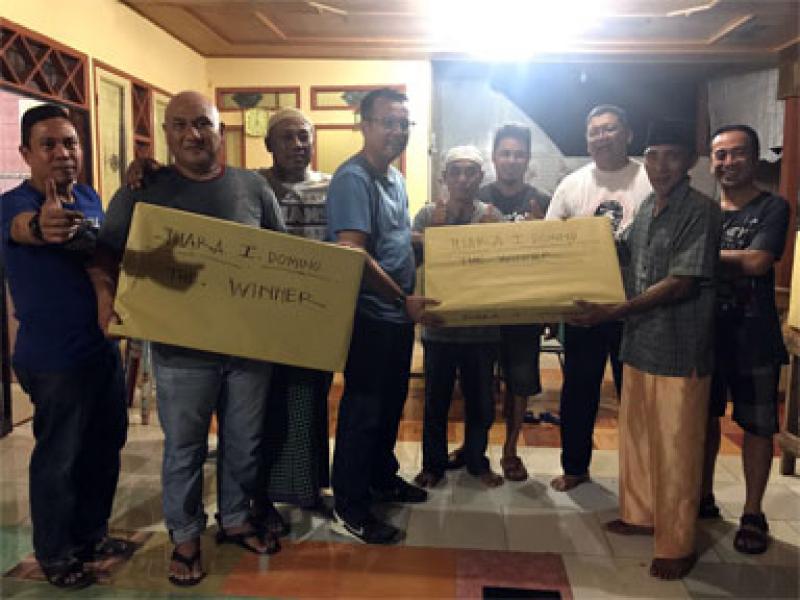 Sambut HUT RI Ke 72, Warga Kelurahan Simpang Tiga Bukit Raya Pekanbaru Gelar Lomba Domino