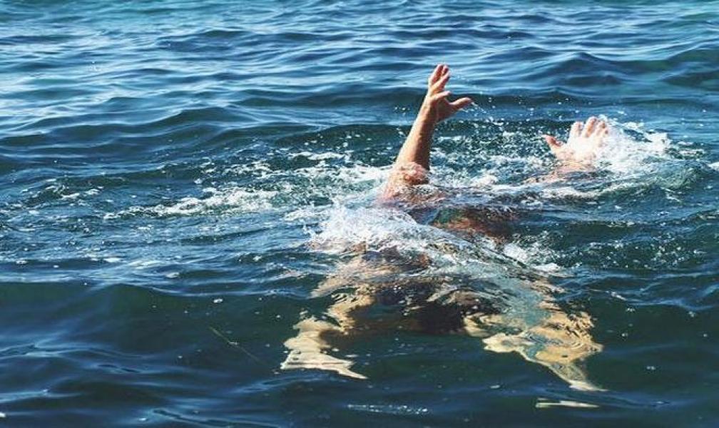 Asik Selfie, 7 Warga Bogor Terseret Ombak Pantai Karang Taraje Lebak Banten