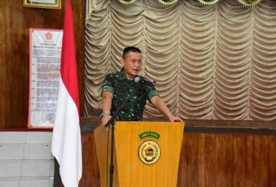Danrem 031/WB Berikan Pengarahan Kepada Prajurit Dan PNS 