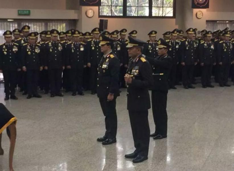 Komjen Ari Dono Dilantik Jadi Wakapolri, Irjen Idham Azis Tak Hadir
