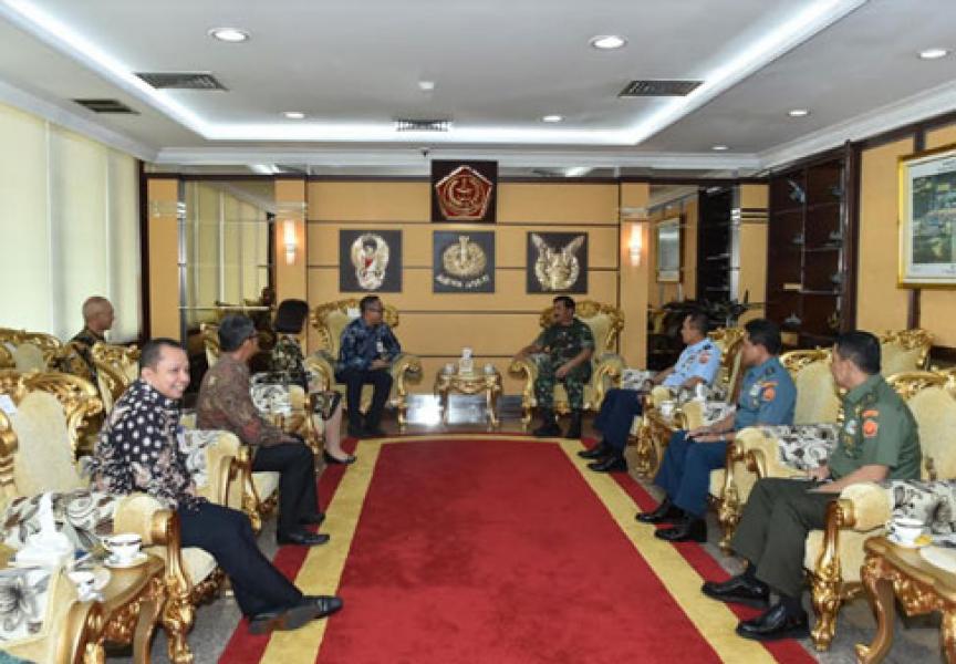 Panglima TNI Terima Audiensi Dirut PT. Bank Mandiri