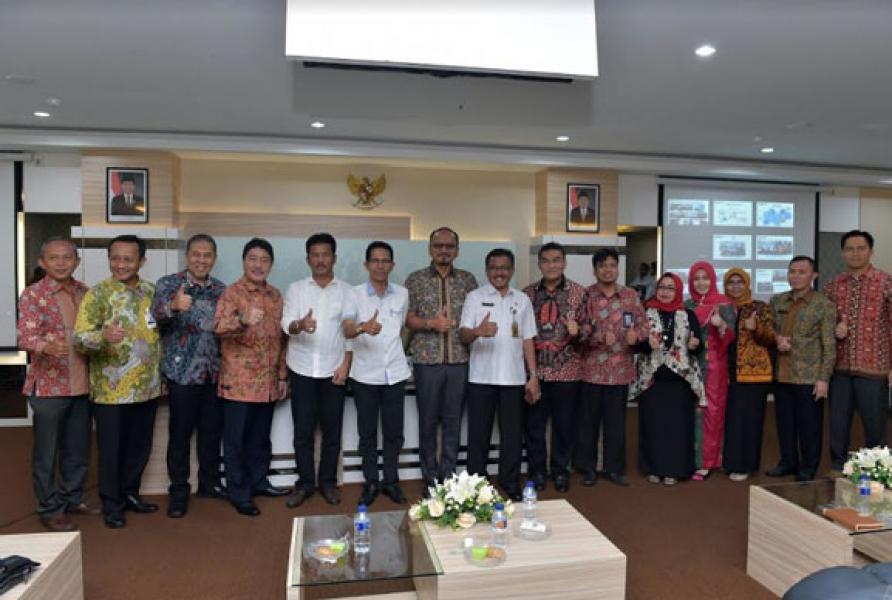 Penerapan Pajak Online Kerjasama Pemko Batam Dengan Bank Riau Kepri Jadi Contoh Daerah Lain