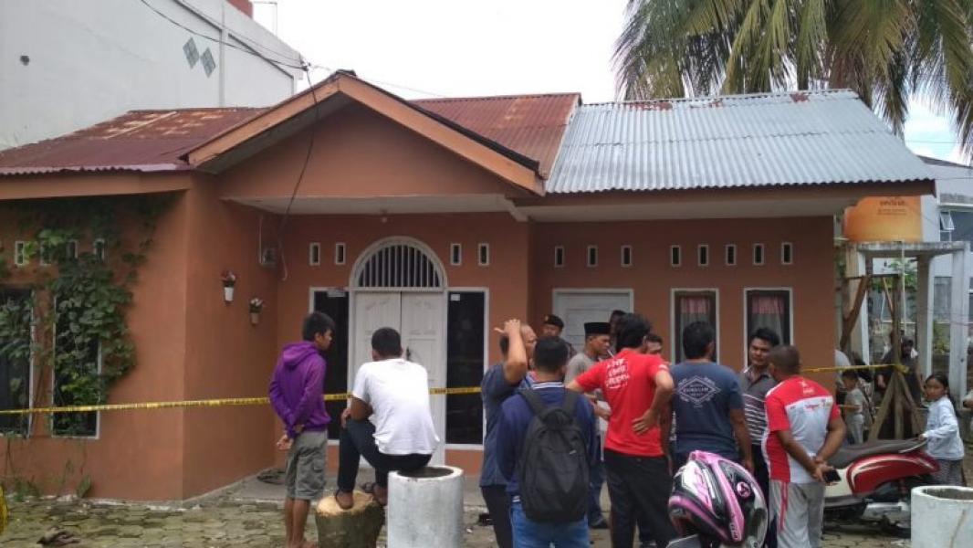 Seorang Pemuda Ditemukan Dalam Posisi Leher Tergantung