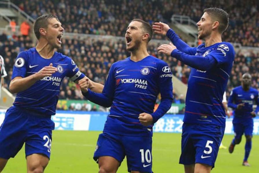 Susah Payah Atasi Newcastle, Chelsea Tempel Liverpool