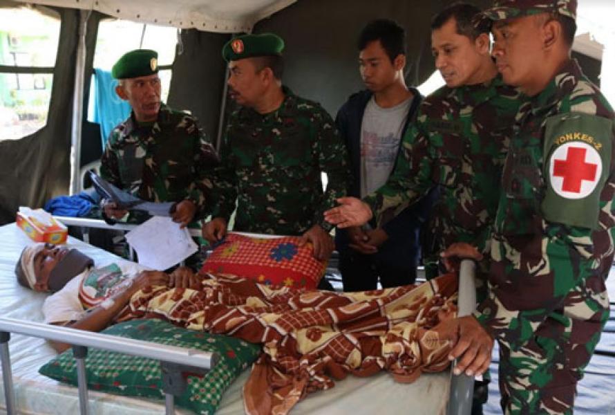 TNI Turunkan Ahli Spine Tangani Korban Patah Tulang Leher