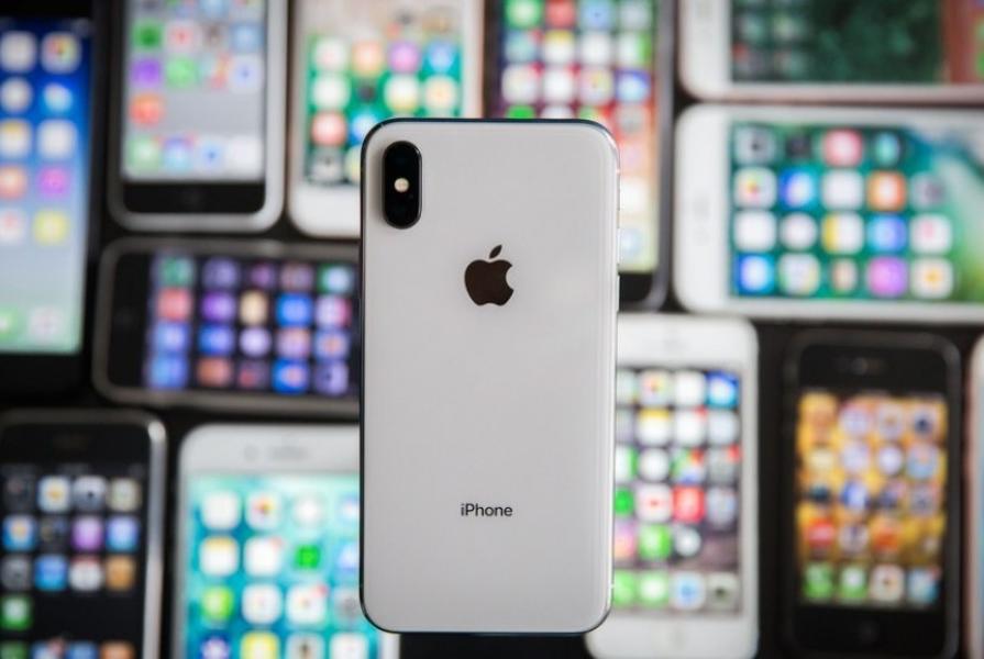 Warga Turki Ramai-Ramai Hancurkan Iphone