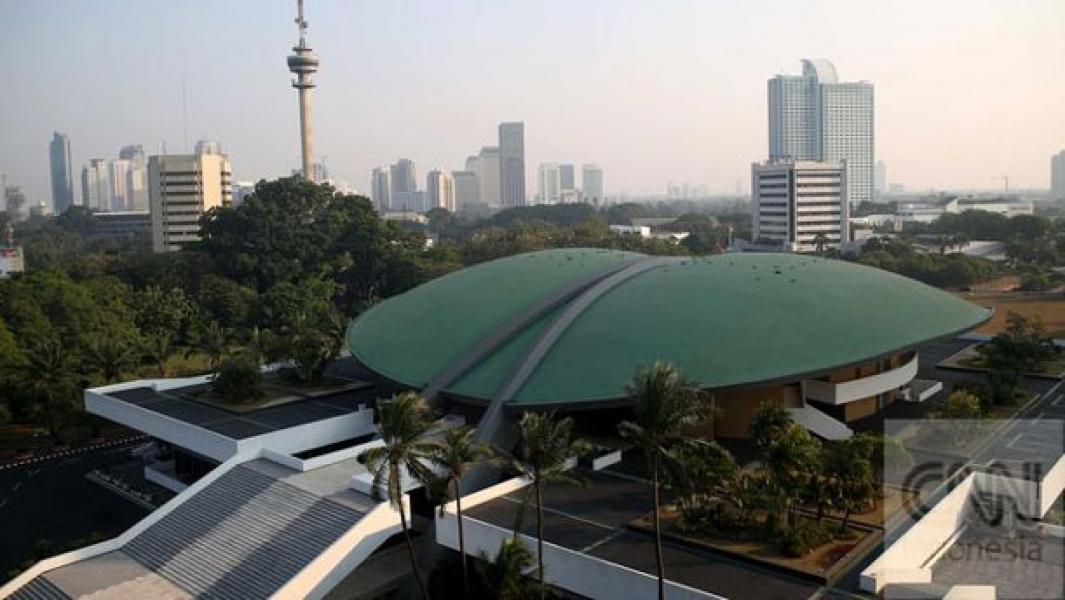 Anggota DPR Ditetapkan, 13 Artis Lolos ke Senayan