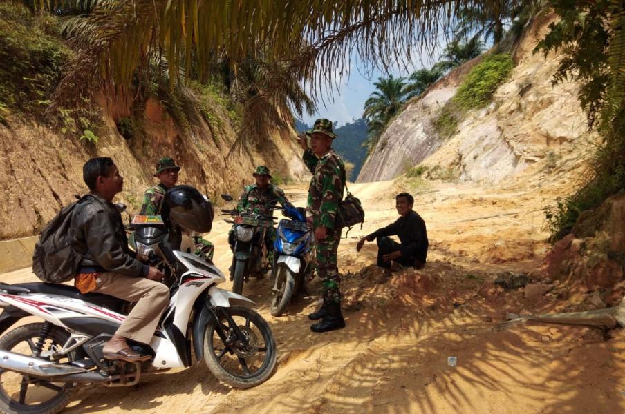 Antisapasi Karlahut, Dansub Satgas 6 dan Team Gabungan Gencar Lakukan Patroli Karlahut
