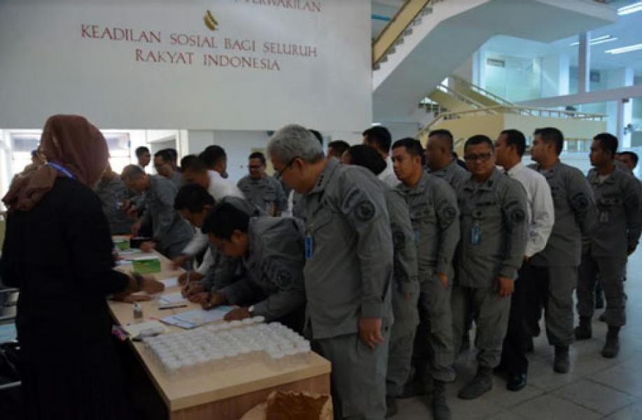 BNNP Gelar Tes Urine Di Mabes Bakamla RI