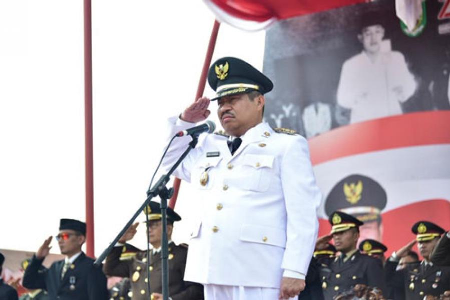 Bupati Amril Mukminin Inspektur Upacara HUT RI ke-74