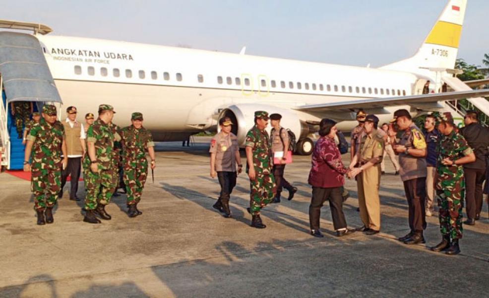Empat Pejabat Pusat Gelar Rapat Tertutup Bersama Gubri