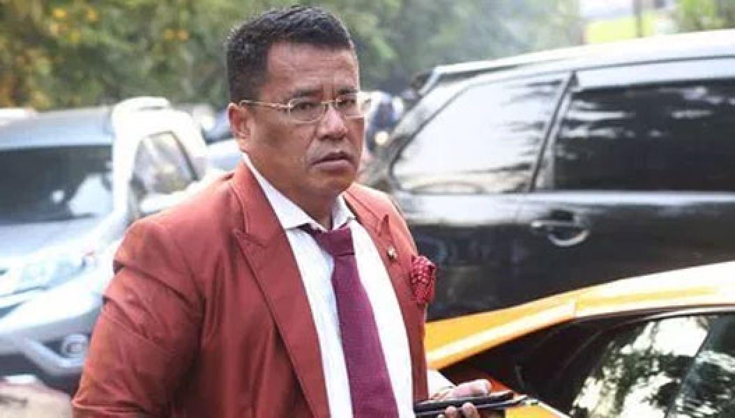 Farhat Abbas Laporkan Hotman Paris Karena Dituding Sebarkan Konten Pornografi