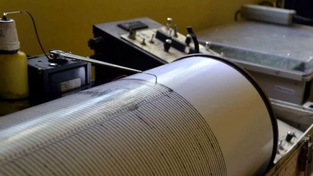 Gempa 7,4 SR Guncang Jakarta, Berpotensi Tsunami