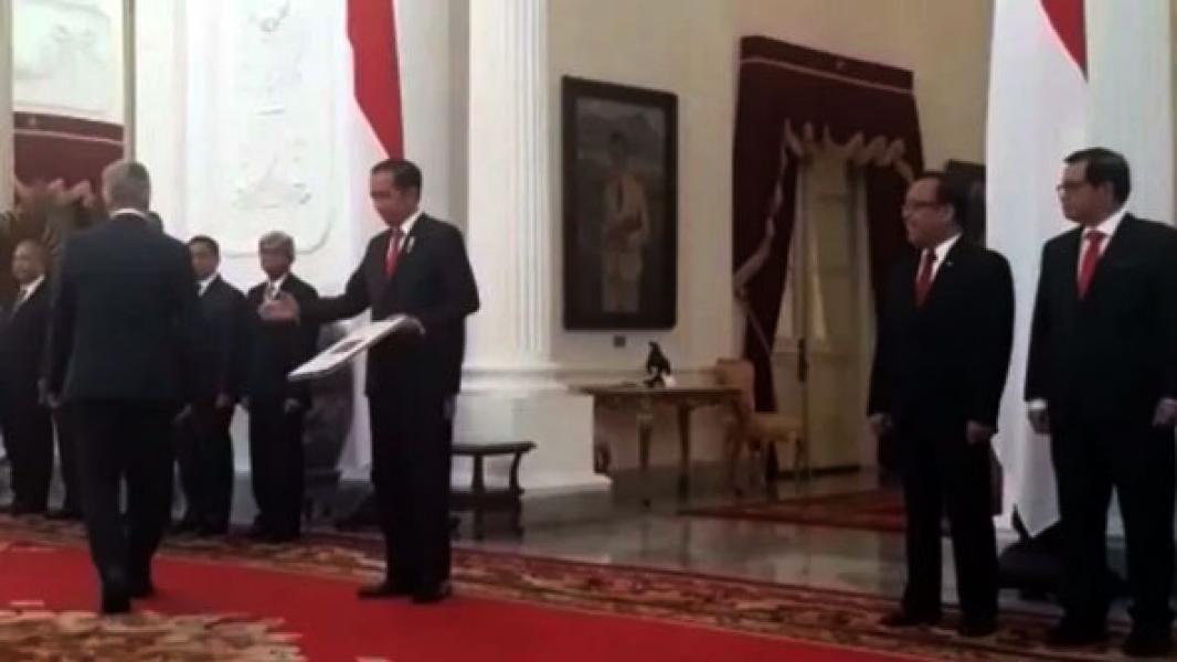 Saat Dubes Turki Lupa Menyalami Jokowi