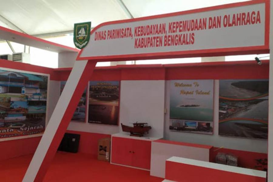 Tampil dengan �Warna Merdeka�, Stand Disparbudpora Bengkalis Ikut Semarakkan Riau Expo 2019