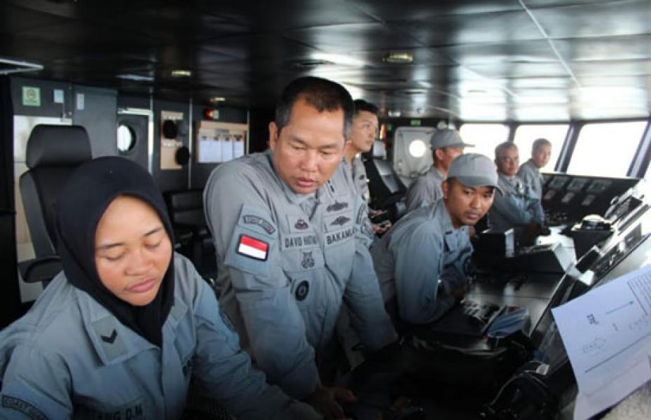 Tiada Kata Libur Untuk Sang Penjaga Laut Nusantara