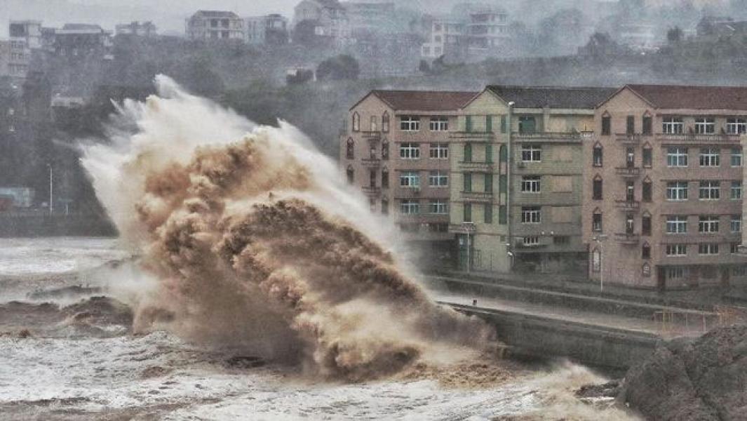 Topan Lekima Terjang China, 13 Orang Tewas dan 16 Hilang